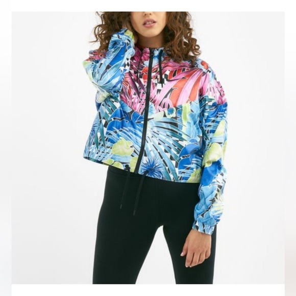 NWT Nike Multicolor Leaf Print Windbreaker Crop Zip up size Large - Picture 11 of 12